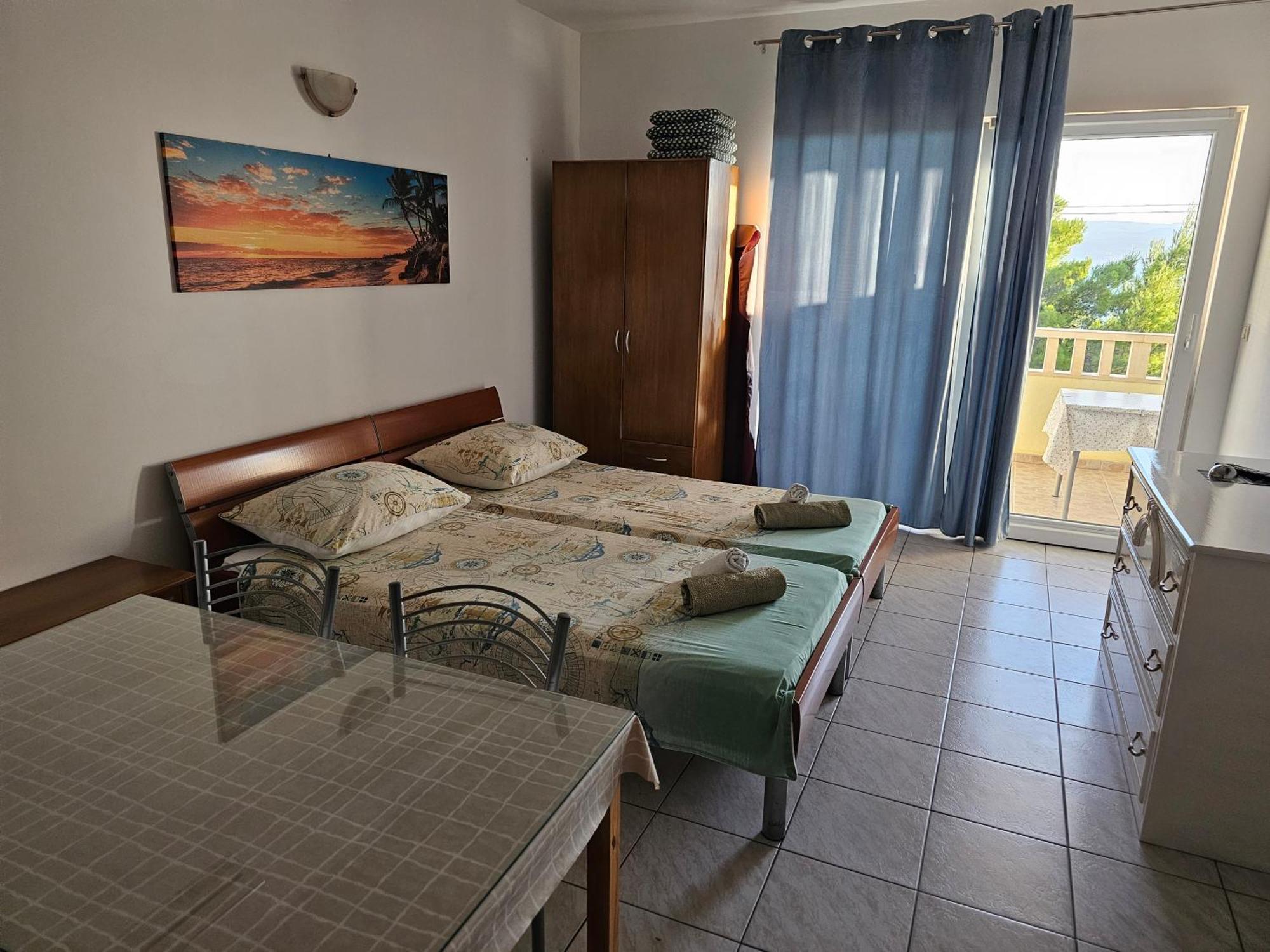 Apartments Zemunik 奥米什 外观 照片
