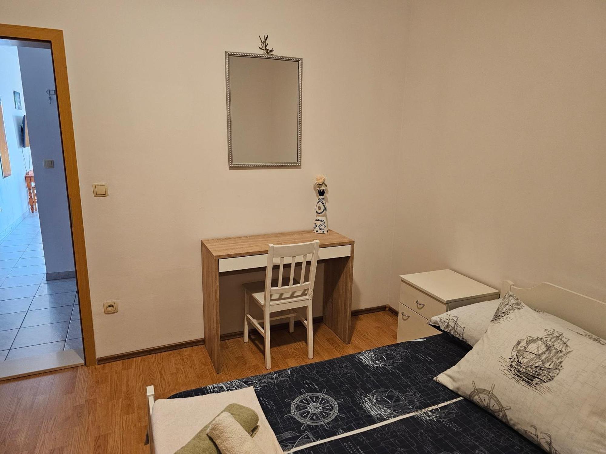 Apartments Zemunik 奥米什 外观 照片