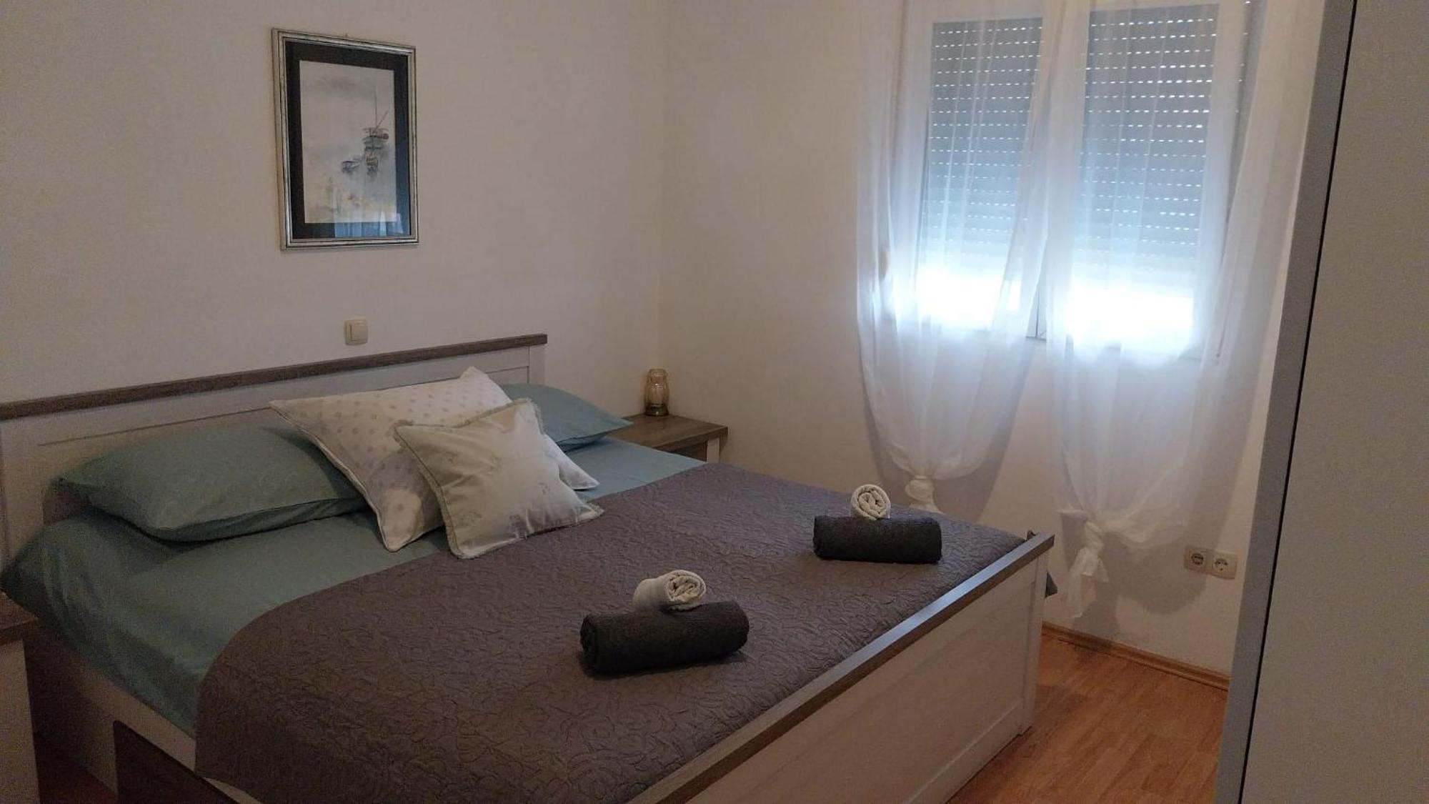 Apartments Zemunik 奥米什 外观 照片
