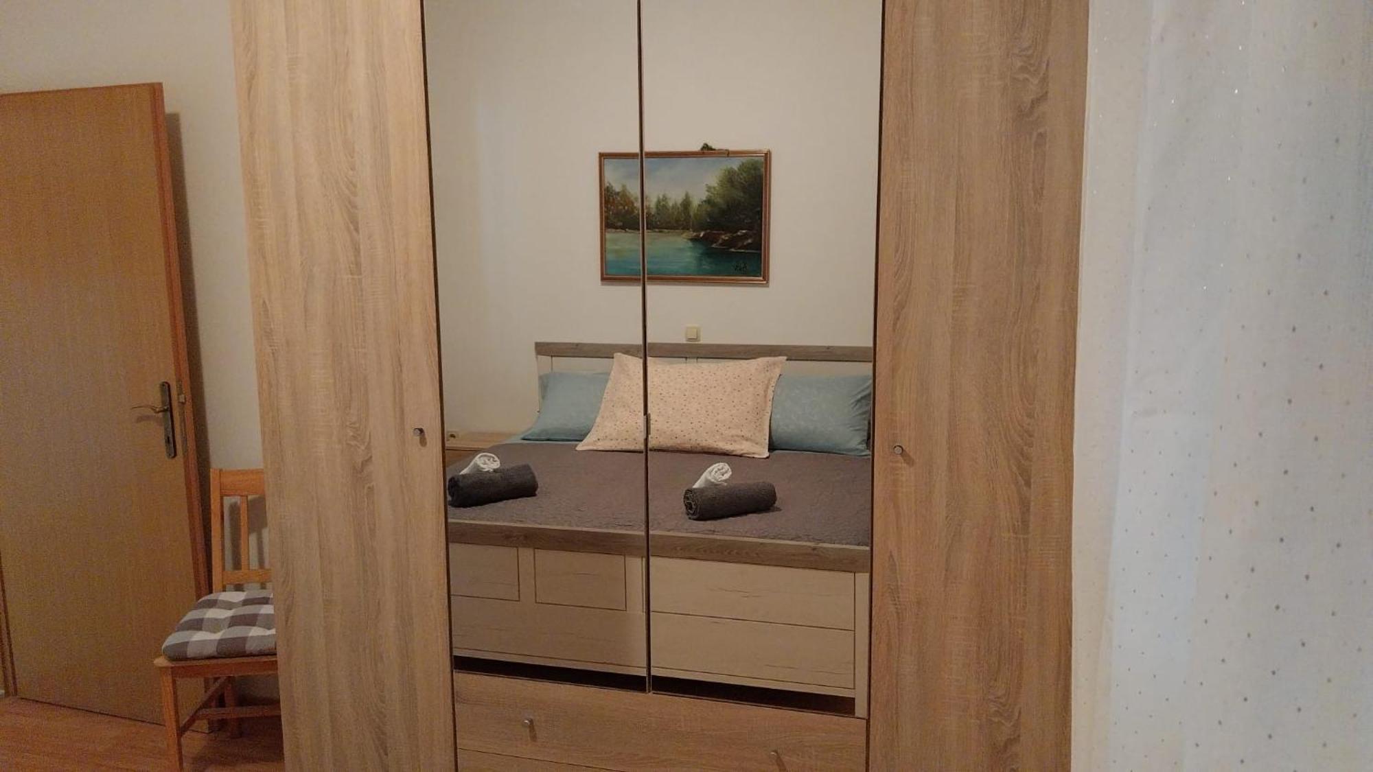 Apartments Zemunik 奥米什 外观 照片