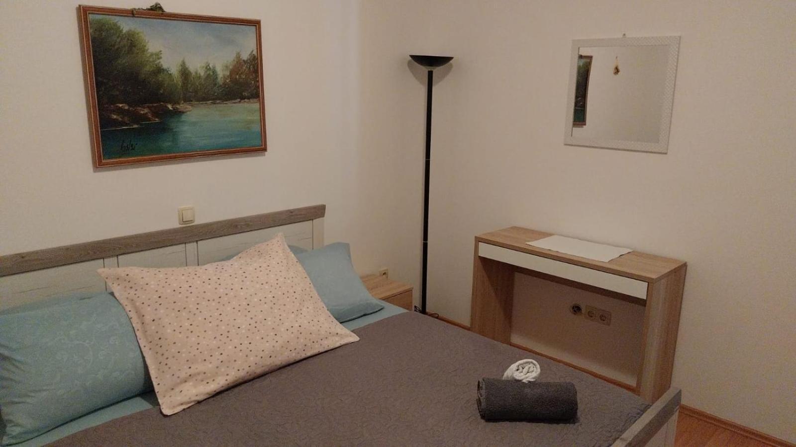 Apartments Zemunik 奥米什 外观 照片