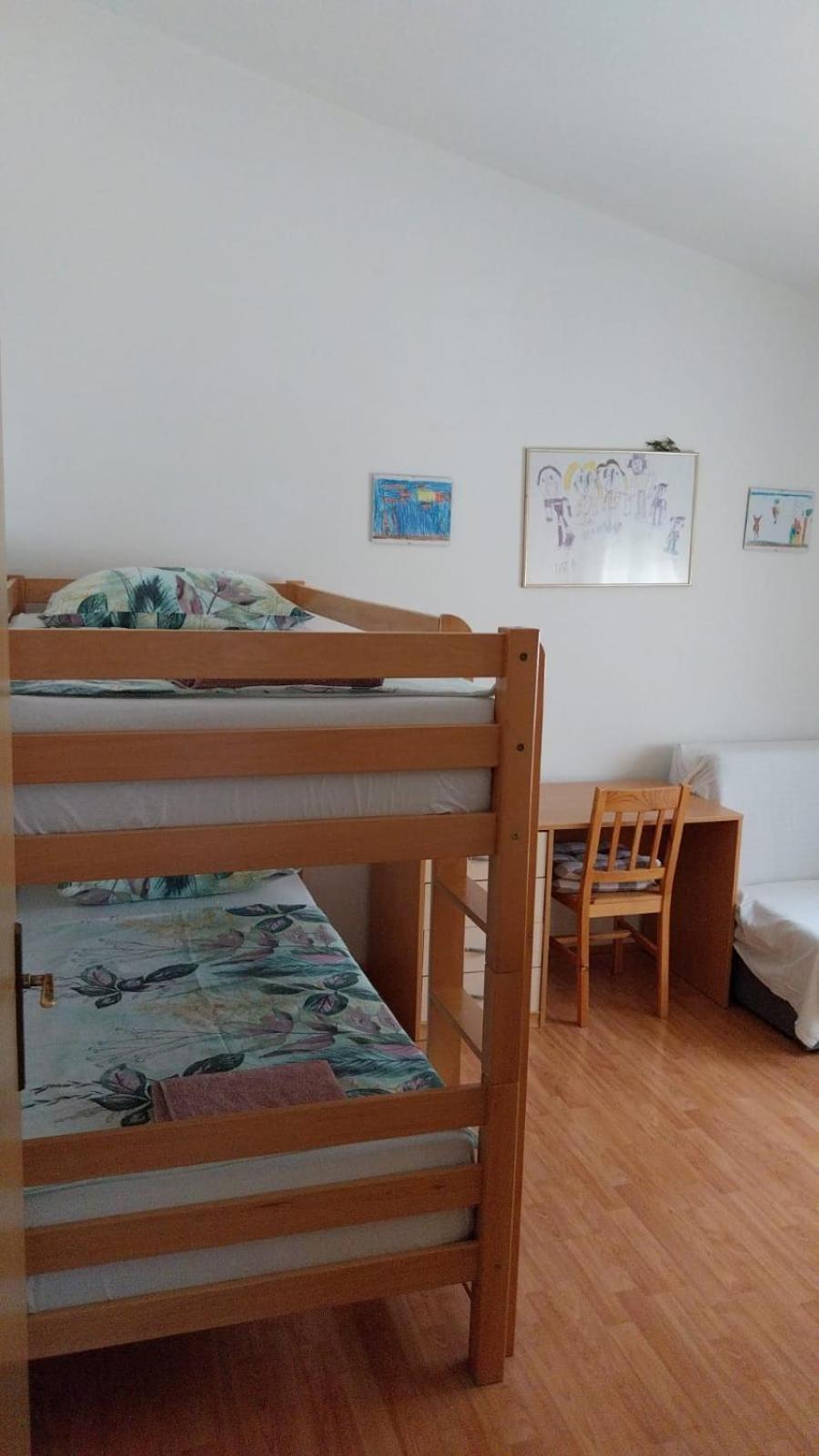 Apartments Zemunik 奥米什 外观 照片