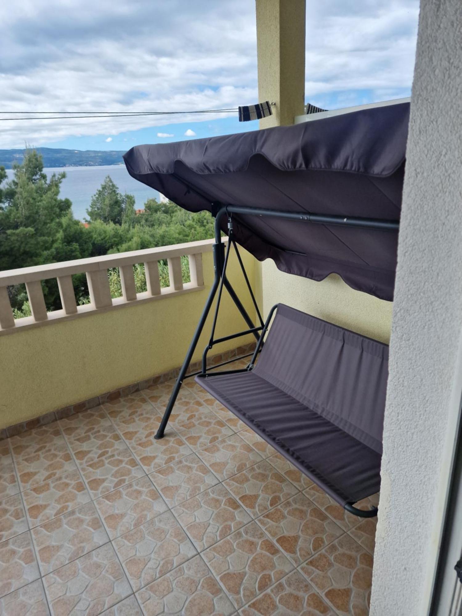 Apartments Zemunik 奥米什 外观 照片